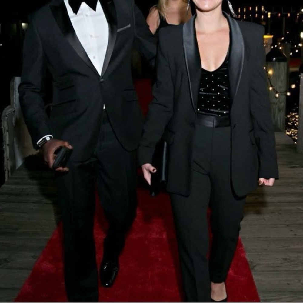 Zara Elegant Black Women's Tuxedo - Picture 3 of 12